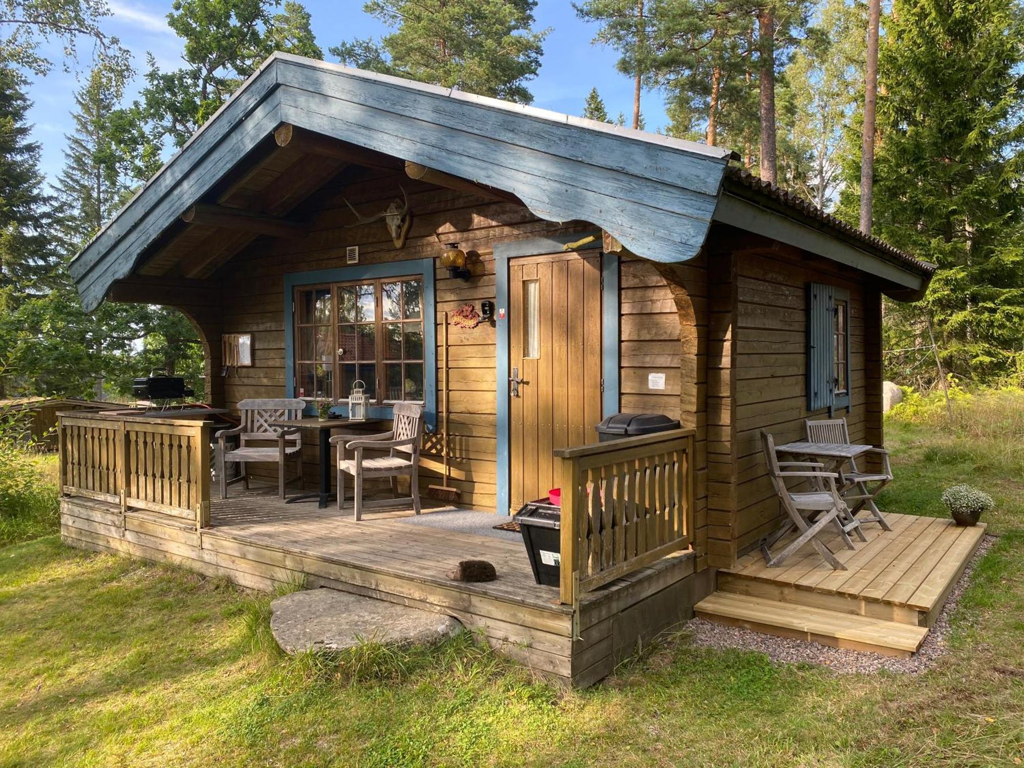 Timrad Stuga I Kanten Av Skogen Med Spa Moejlighet Мулльшё Экстерьер фото
